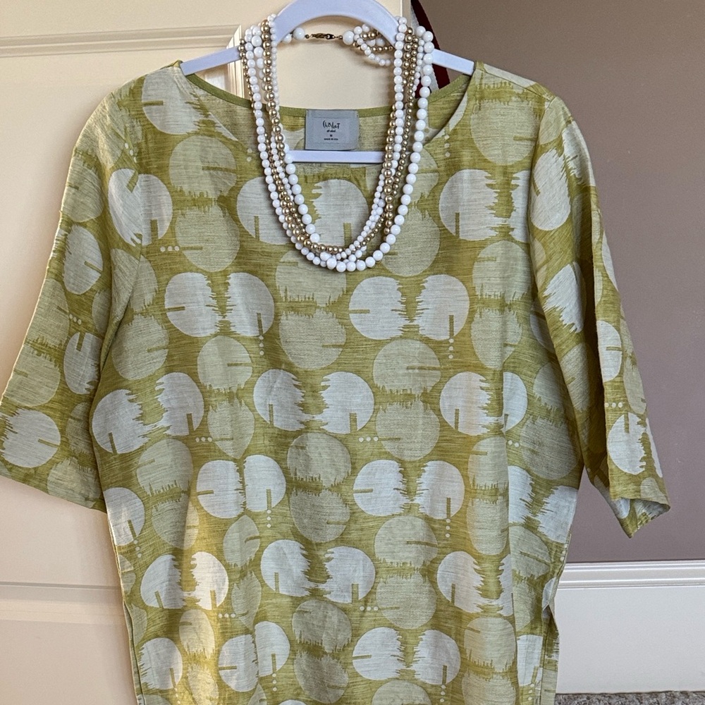 Habitat Olive Green and White Short Sleeve Circle-Print Top